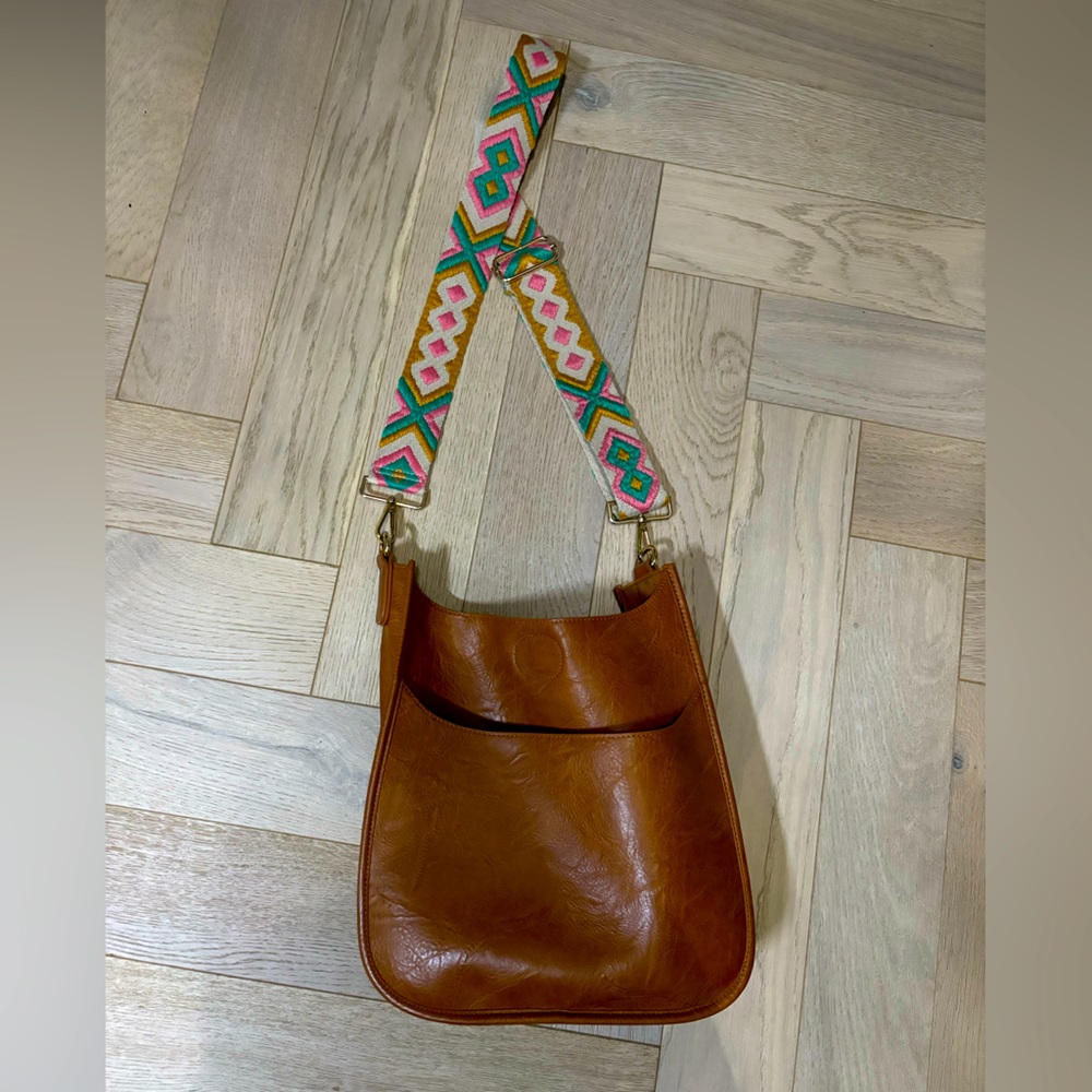 Crossbody With Colorful Removable Strap - image 1